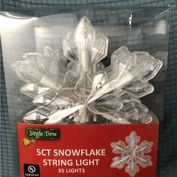 5 Count Snowflake String Light Indoor/Outdoor 6.5” - Picture 1 of 3